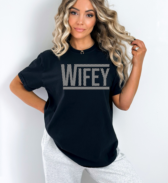 Wifey Checkered Tee - Gildan Softstyle